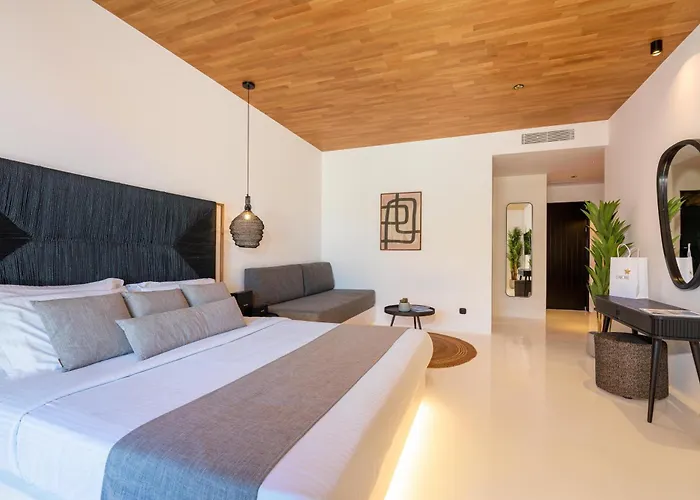 Ftelia Black Villas