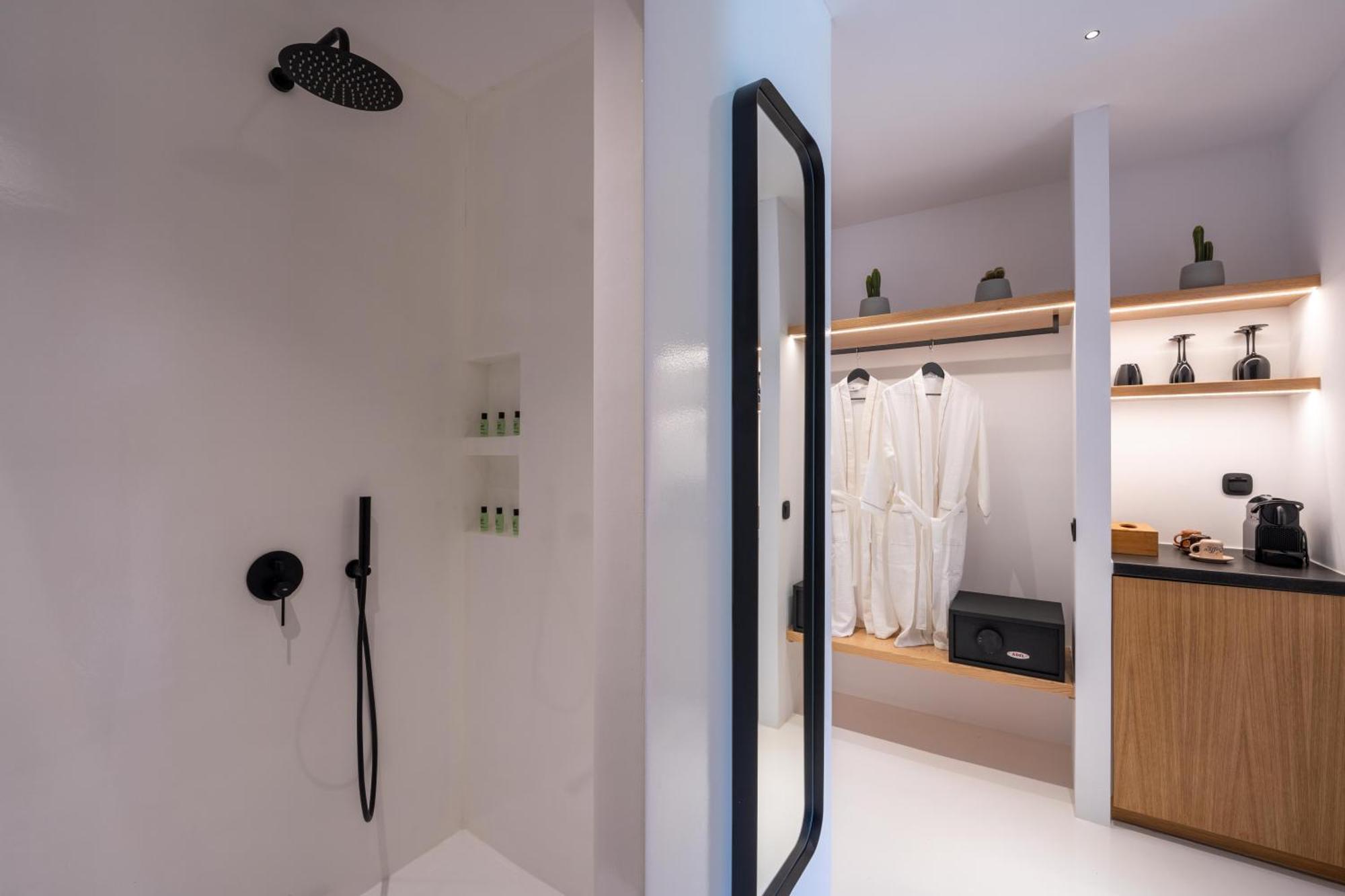 Hotel Black *