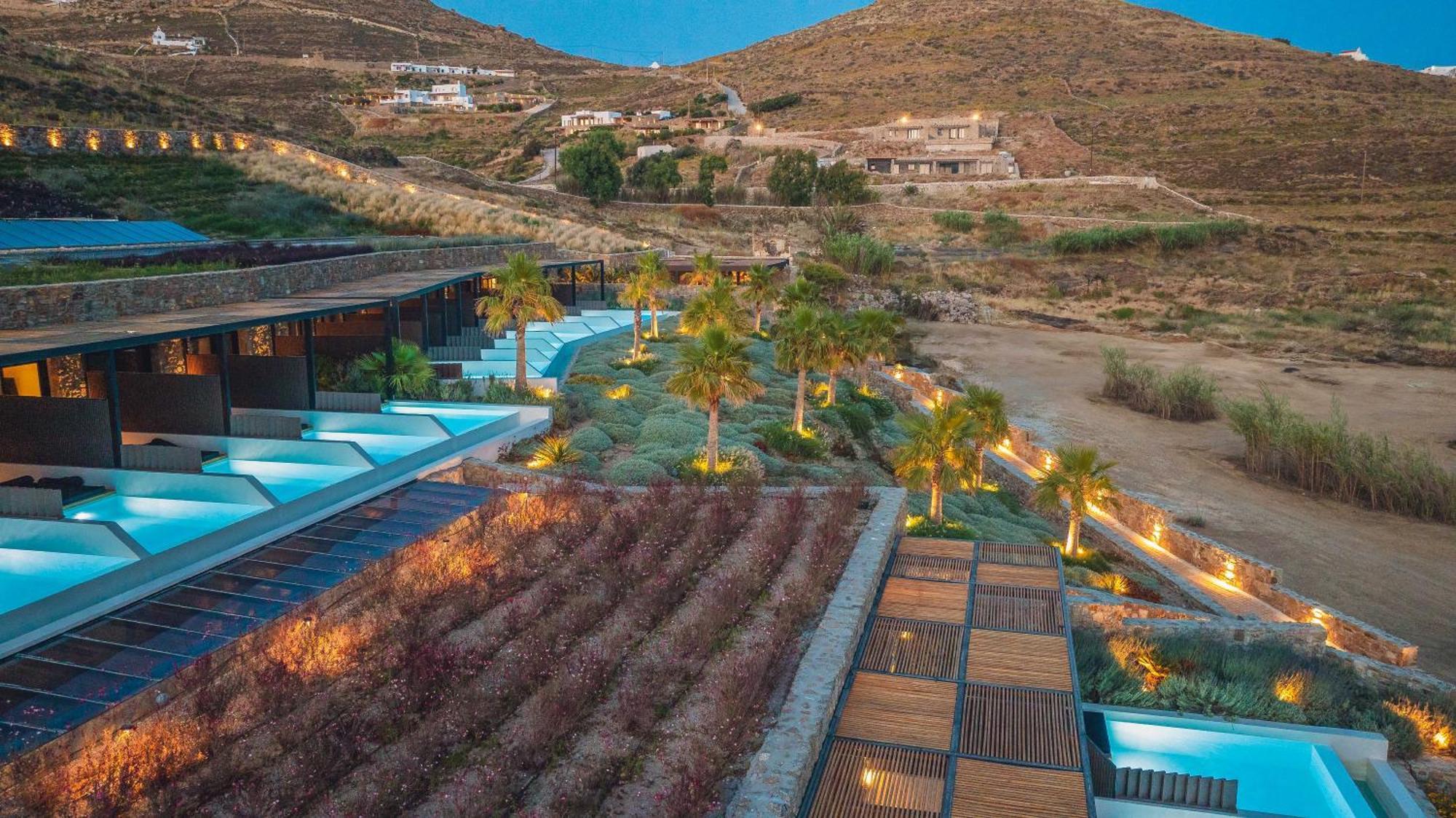 Black Ftelia (Mykonos)